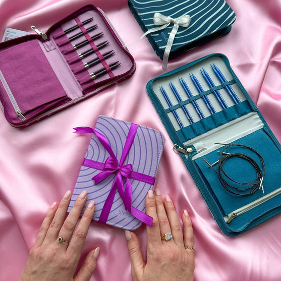 Stellar Interchangeable Circular Needle Set Essential - Sapphire - Hobbii
11
