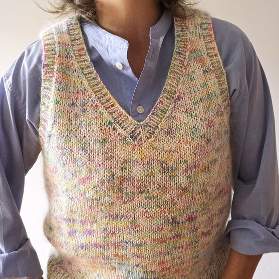 Betty Vibrant - Vest
5