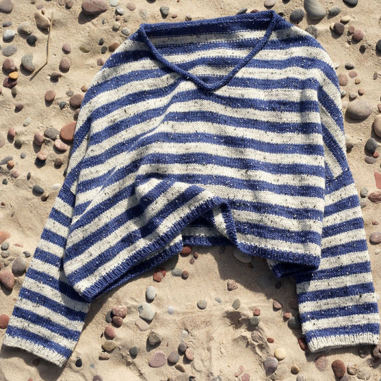 Marine - Sweater
4