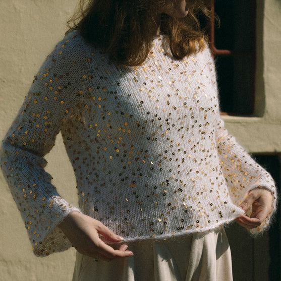 Summer Lotus Sparkle - Blouse
6