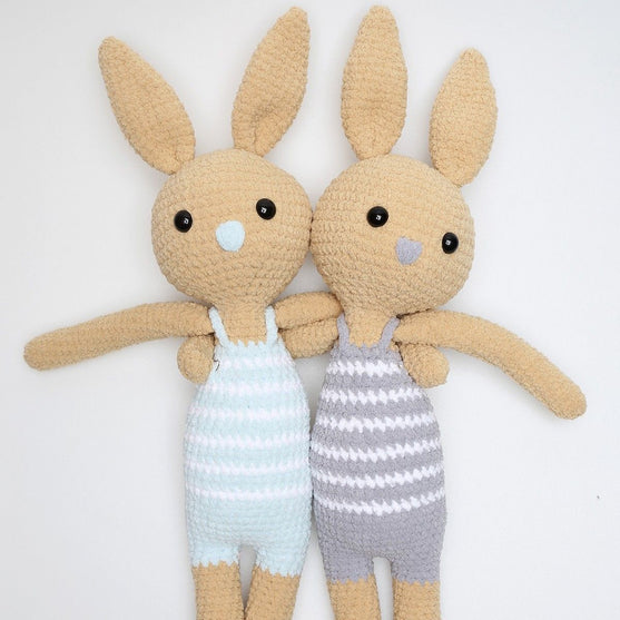 Bathing Bunnies
9