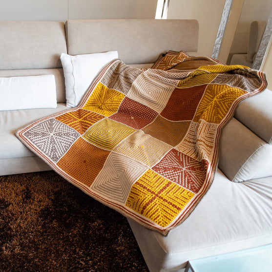 Mirror Mirror On The Throw - Blanket
4