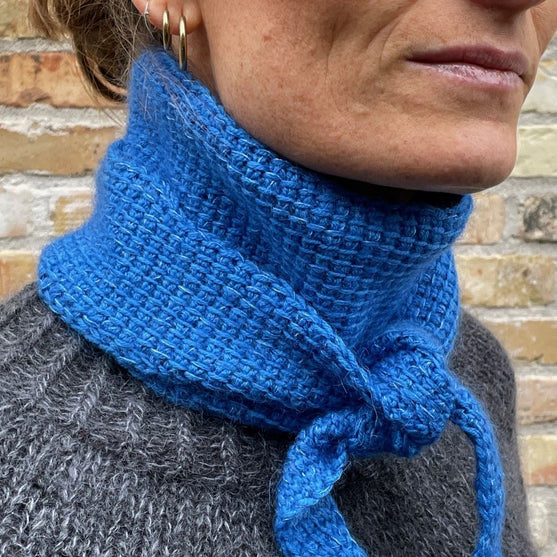 Boa - Scarf in Tunisian Crochet
2