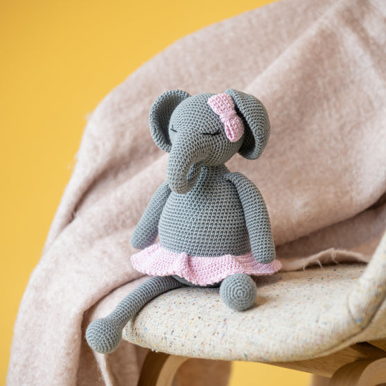 Evi the Elephant
5