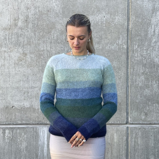 Zelina - Sweater
3