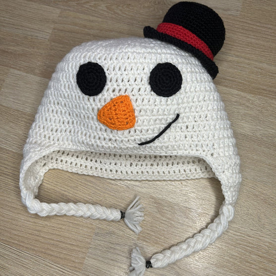 Dimitri - Hat
3