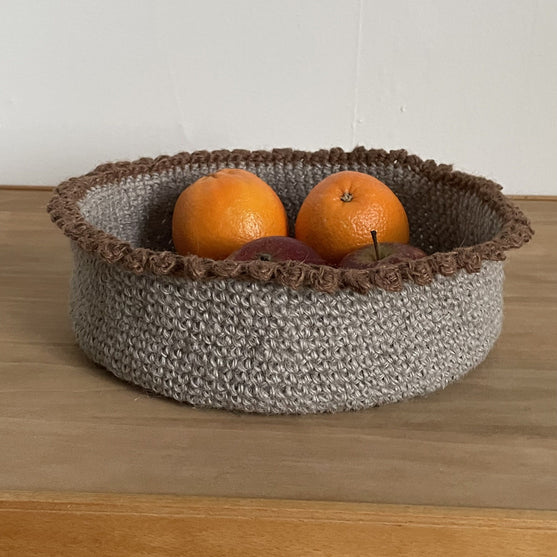 Lin - Basket
3
