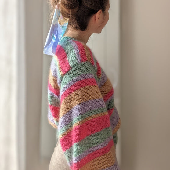 Stripie - Sweater
2