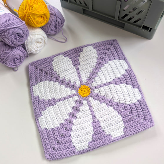 Daisy Dreams - Mosaic Square
4