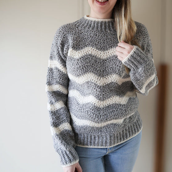 Waves - Sweater
3
