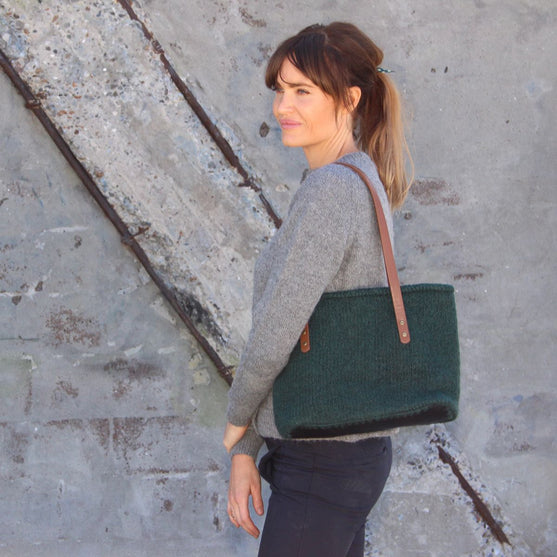 

Felted Bag (Solid Base)
1