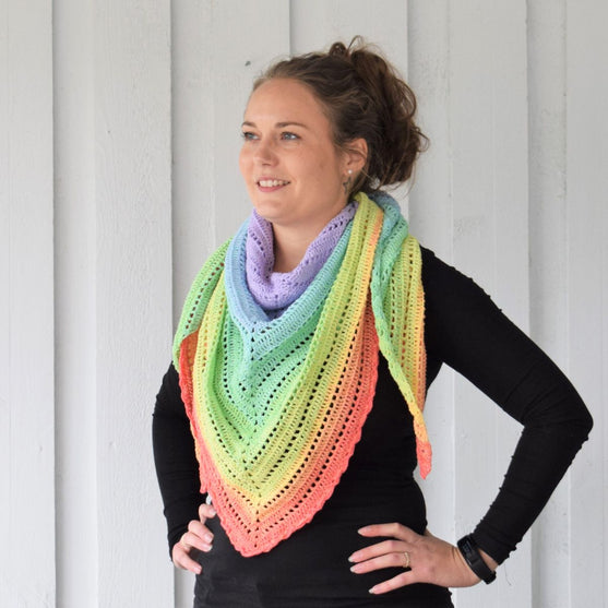 

Classical Attitude Shawl - Sultan
1