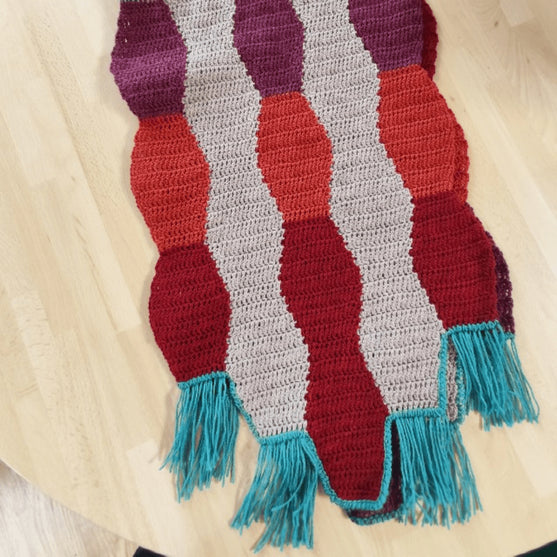 

Hexagon - Scarf
6