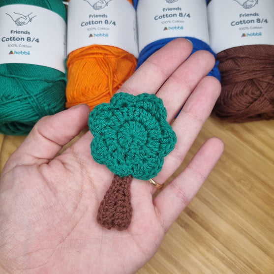 

Tree - Applique
1
