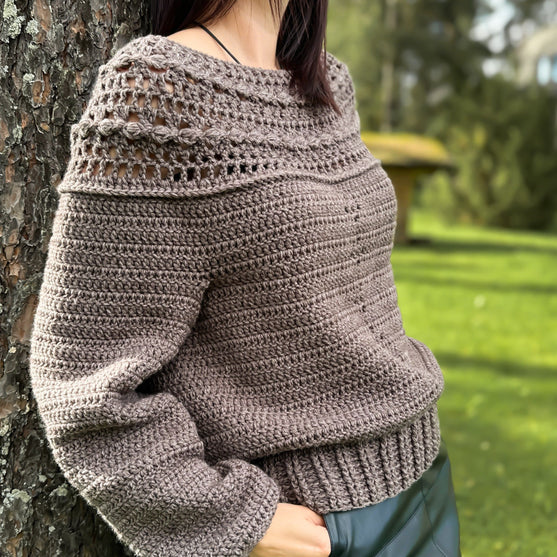 

Chantilly - Sweater
5