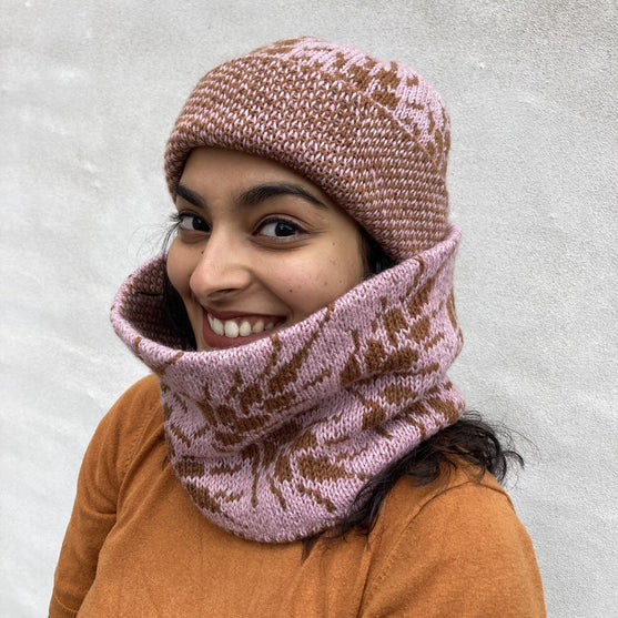 

La Spiga - Cowl
1