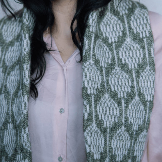 

Biophilia - Colourwork Cowl
8