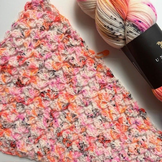 

Rosalia - Shawl
4