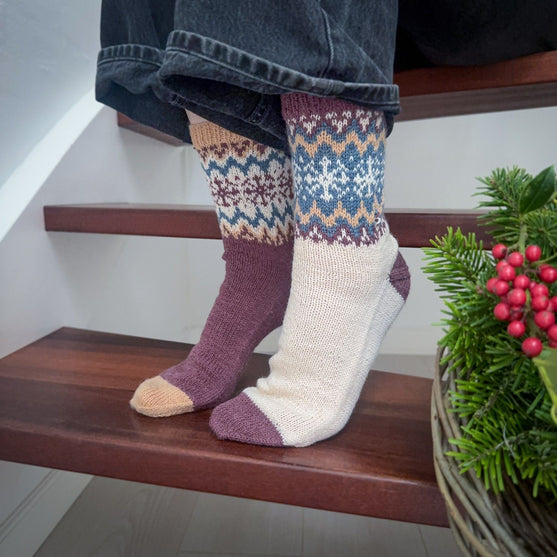 

Frosty Feet - Socks
6