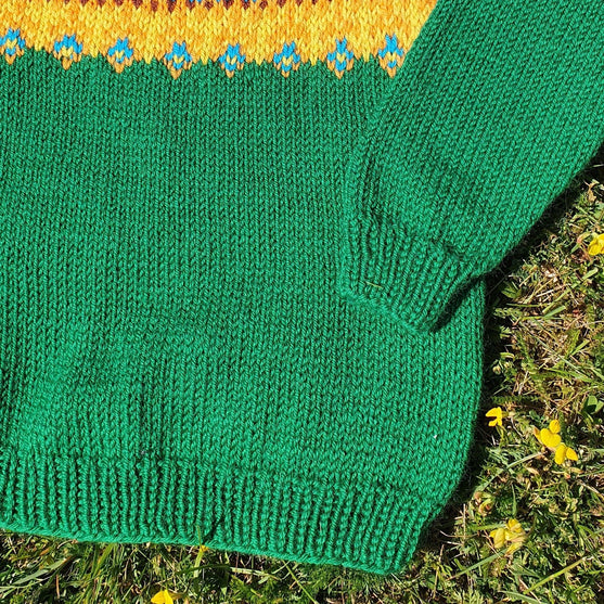 

Silly Owl - Children’s sweater
4