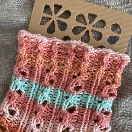 

Golden Harvest - Socks
6