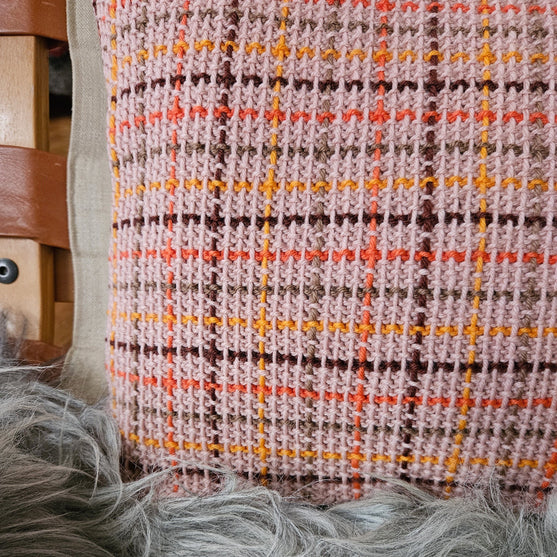

Tartan 2 - Pillow
4