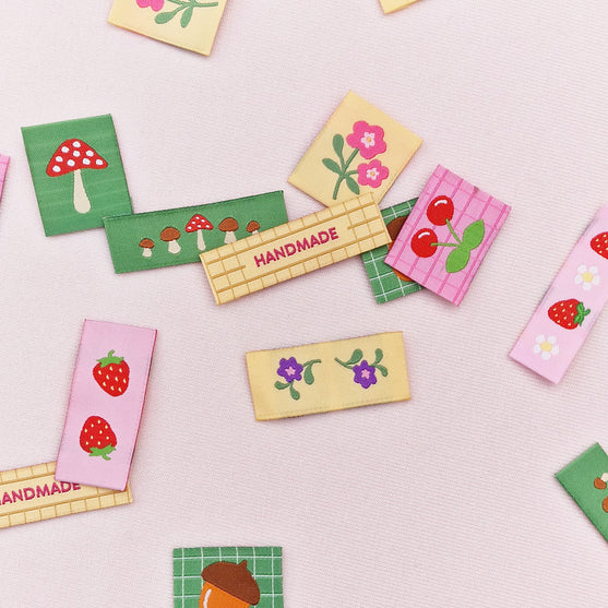 

Woven Labels - Hobbii
3