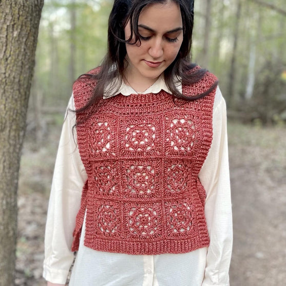 

Wisteria - Vest
3