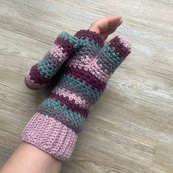 

Andrea - Gloves
8