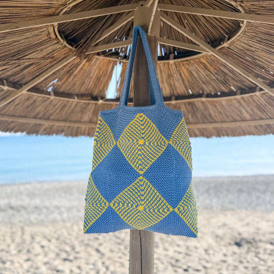 

Lumi - Tote Bag
1