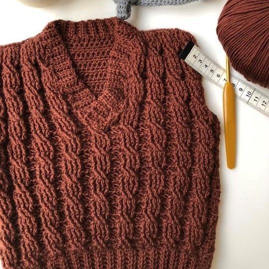 

Little Man’s Vest
2