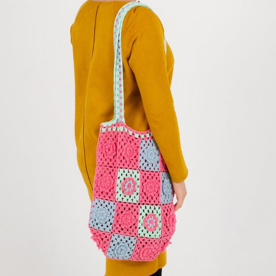 

Linda - Tote Bag
5