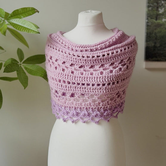 

Eloise - Scarf
1
