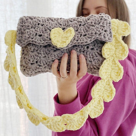 

Sweetheart - Purse
1