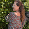 

Feathers - Sweater
4