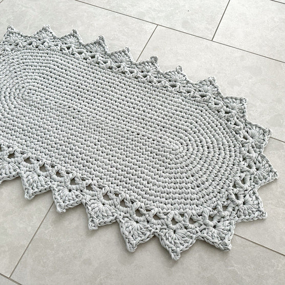 

Sinda - Rug
5