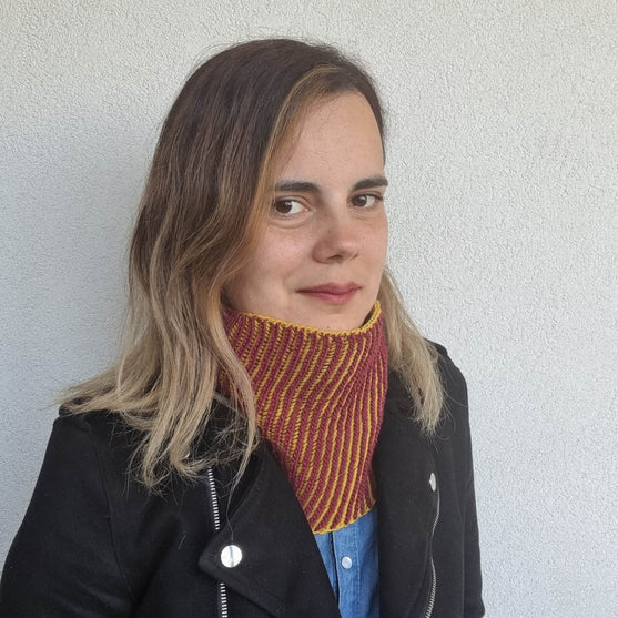 

Dijon - Cowl
2