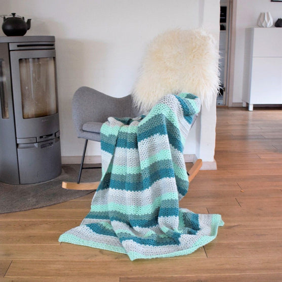 

Warm stripes - Blanket
6