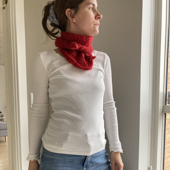 

Riverbank Ripple - Scarf
4